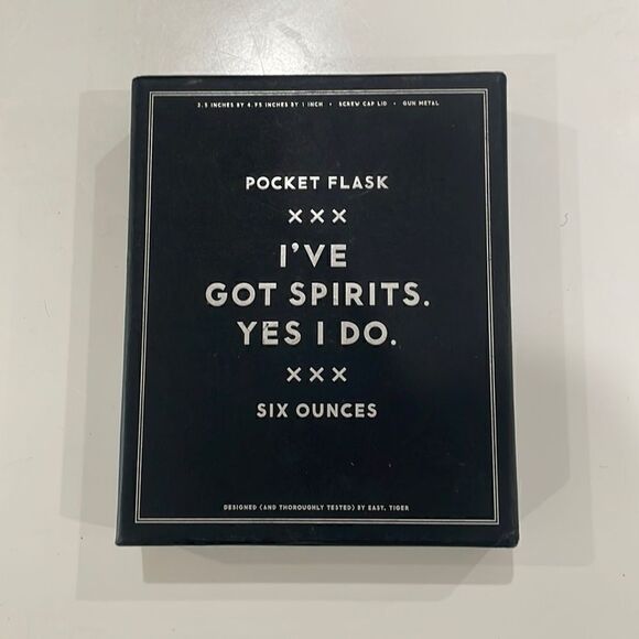 EASY TIGER Flask Silver "I've Got Spirits Yes I Do" 6 oz NWOT gift idea - Picture 2 of 12